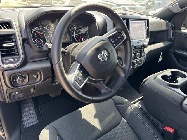 2026 RAM 1500 RAM 1500 EXPRESS CREW CAB 4X2 5'7' BOX