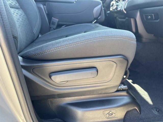 2026 RAM Ram 1500 RAM 1500 EXPRESS CREW CAB 4X2 5'7' BOX