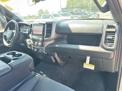 2026 RAM Ram 1500 RAM 1500 EXPRESS CREW CAB 4X2 5'7' BOX