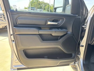 2026 RAM Ram 1500 RAM 1500 EXPRESS CREW CAB 4X2 5'7' BOX