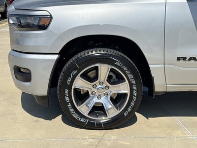 2026 RAM Ram 1500 RAM 1500 EXPRESS CREW CAB 4X2 5'7' BOX