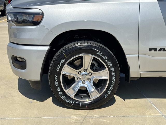 2026 RAM Ram 1500 RAM 1500 EXPRESS CREW CAB 4X2 5'7' BOX