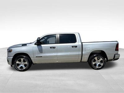 2026 RAM Ram 1500 RAM 1500 EXPRESS CREW CAB 4X2 5'7' BOX