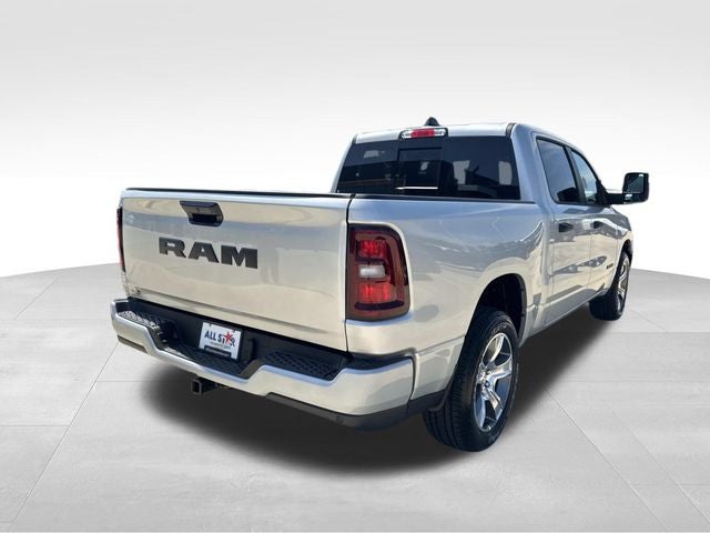 2026 RAM Ram 1500 RAM 1500 EXPRESS CREW CAB 4X2 5'7' BOX