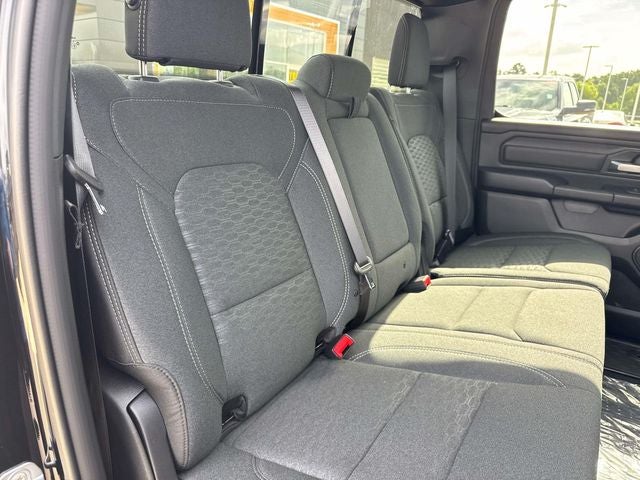 2026 RAM Ram 1500 RAM 1500 EXPRESS CREW CAB 4X2 5'7' BOX