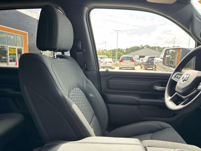 2026 RAM Ram 1500 RAM 1500 EXPRESS CREW CAB 4X2 5'7' BOX
