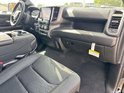 2026 RAM Ram 1500 RAM 1500 EXPRESS CREW CAB 4X2 5'7' BOX