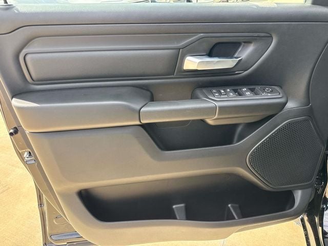 2026 RAM Ram 1500 RAM 1500 EXPRESS CREW CAB 4X2 5'7' BOX