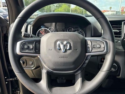 2026 RAM Ram 1500 RAM 1500 EXPRESS CREW CAB 4X2 5'7' BOX