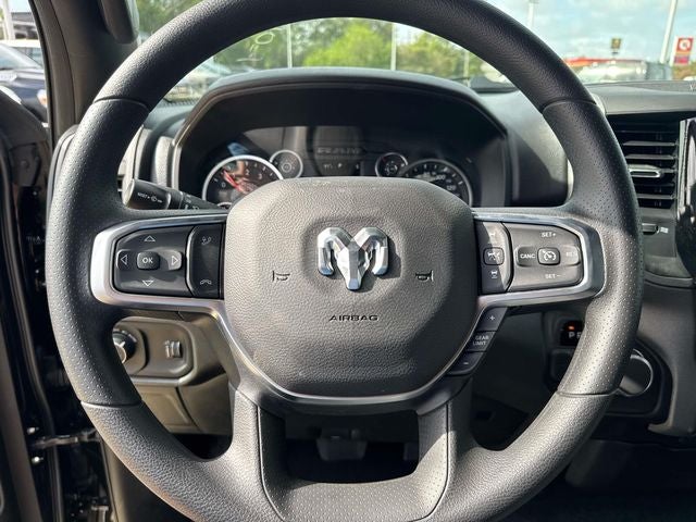 2026 RAM Ram 1500 RAM 1500 EXPRESS CREW CAB 4X2 5'7' BOX