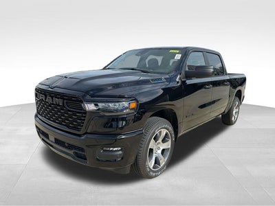 2026 RAM Ram 1500 RAM 1500 EXPRESS CREW CAB 4X2 5'7' BOX