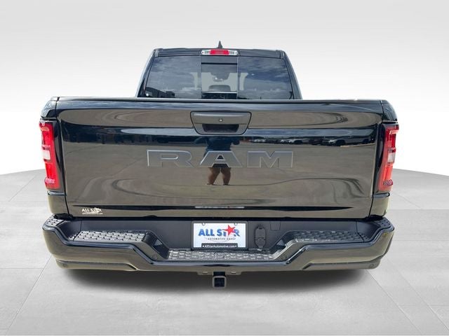 2026 RAM Ram 1500 RAM 1500 EXPRESS CREW CAB 4X2 5'7' BOX