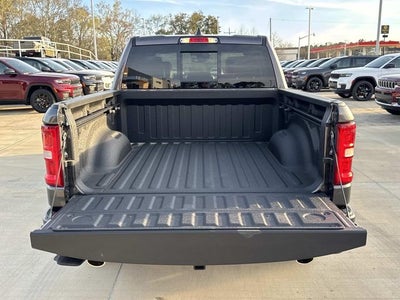 2026 RAM Ram 1500 RAM 1500 LARAMIE CREW CAB 4X2 5'7' BOX