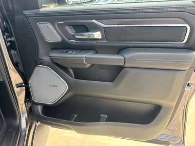 2026 RAM Ram 1500 RAM 1500 LARAMIE CREW CAB 4X2 5'7' BOX