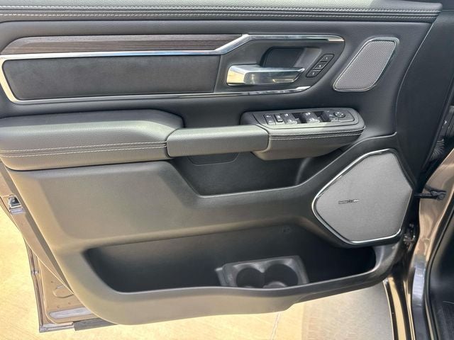 2026 RAM Ram 1500 RAM 1500 LARAMIE CREW CAB 4X2 5'7' BOX