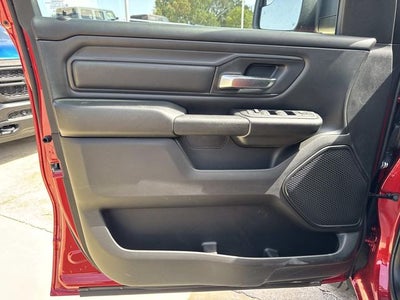 2026 RAM 1500 RAM 1500 EXPRESS CREW CAB 4X4 5'7' BOX