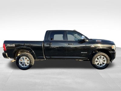 2021 RAM 2500 Laramie Crew Cab 4x4 6'4' Box