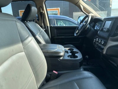 2019 RAM 2500 Tradesman Crew Cab 4x4 8' Box