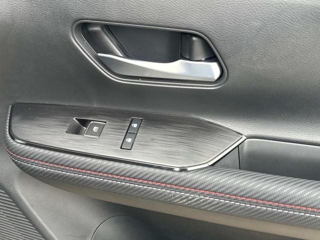 2025 Nissan Kicks SR FWD