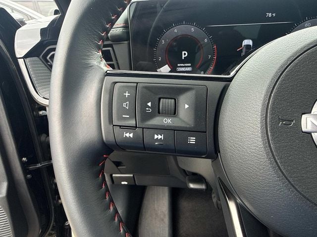 2025 Nissan Kicks SR FWD