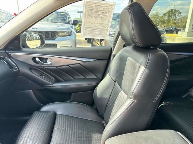 2016 INFINITI Q50 3.0t Red Sport 400