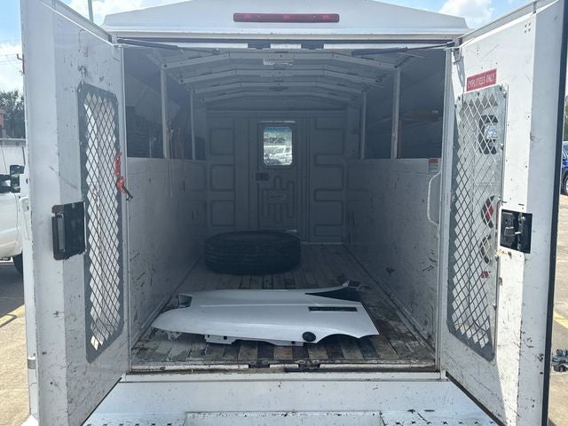 2017 Ford E-350SD Base Cutaway