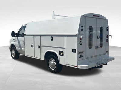 2017 Ford E-350SD Base Cutaway