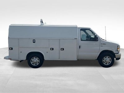 2017 Ford E-350SD Base Cutaway