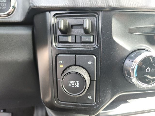2025 Ford F-450SD Platinum DRW