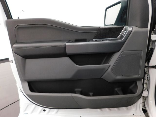 2023 Ford F-150 Lightning XLT