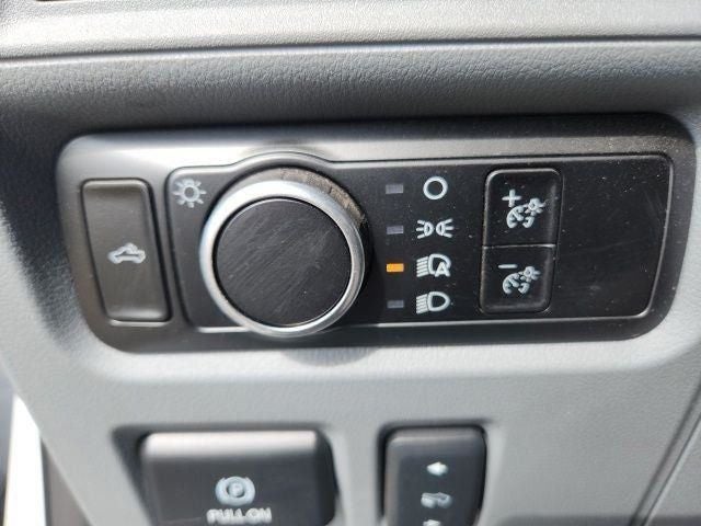 2023 Ford F-150 Lightning XLT