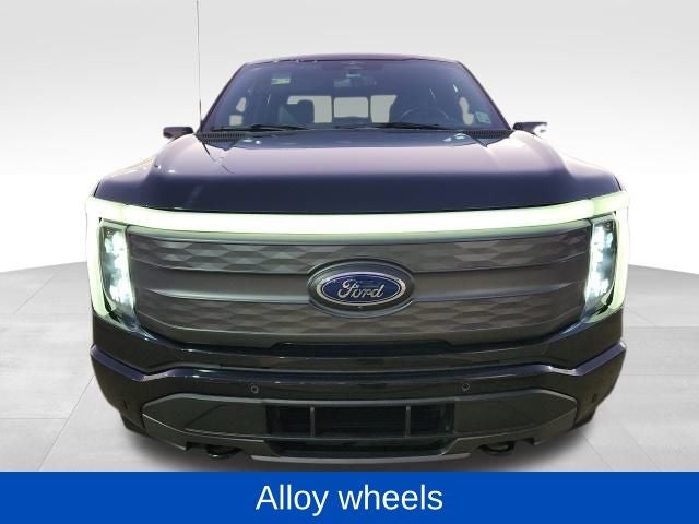 2023 Ford F-150 Lightning Lariat