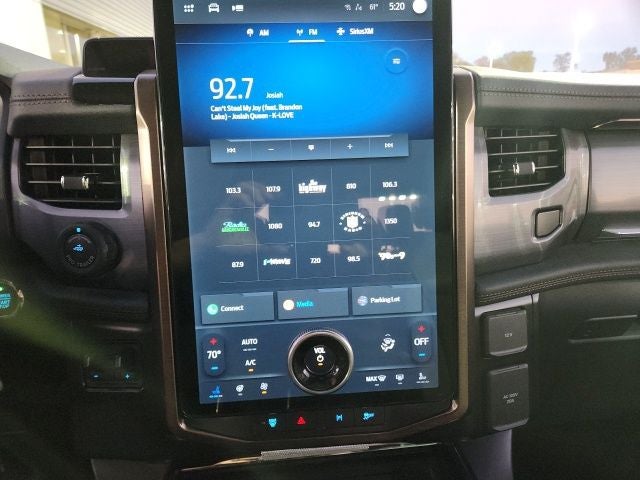 2023 Ford F-150 Lightning Lariat