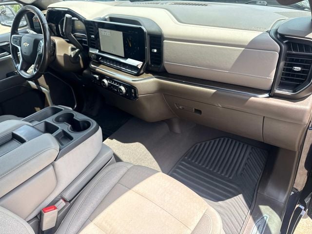 2022 Chevrolet Silverado 1500 LT LT1