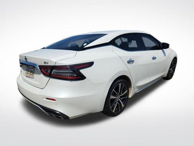 2022 Nissan Maxima SV