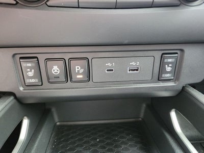 2025 Nissan Frontier SV