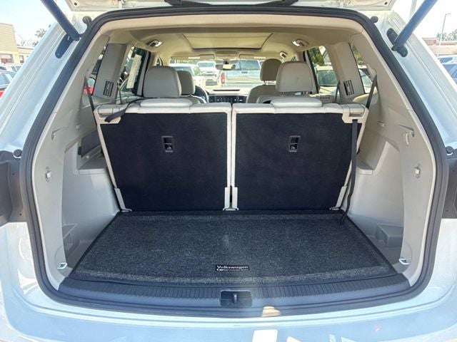 2021 Volkswagen Atlas 3.6L V6 SE w/Technology R-Line