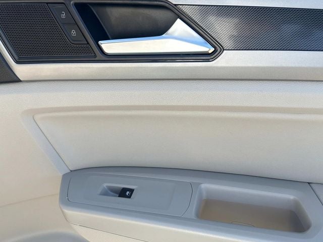 2021 Volkswagen Atlas 3.6L V6 SE w/Technology R-Line