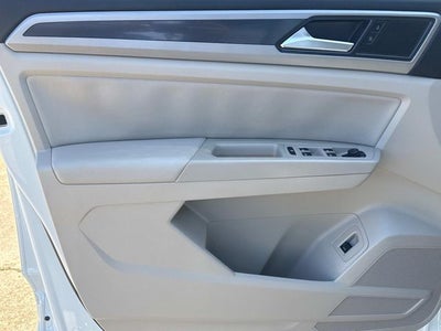 2021 Volkswagen Atlas 3.6L V6 SE w/Technology R-Line