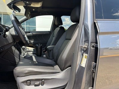 2023 Volkswagen Tiguan 2.0T SE R-Line Black