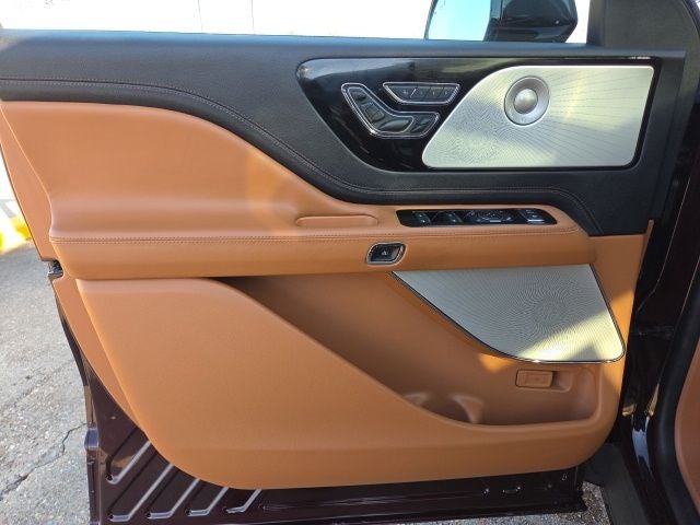 2023 Lincoln Aviator Black Label Premium