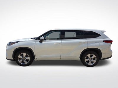 2020 Toyota Highlander LE