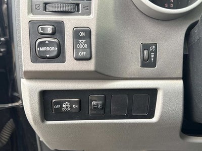 2013 Toyota Tundra Grade 4.6L V8