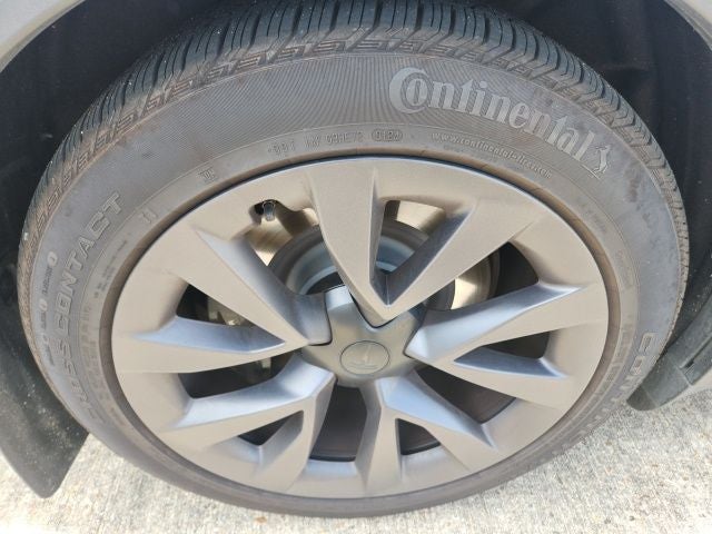 2024 Tesla Model X Base