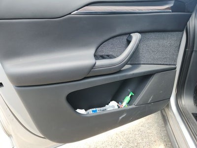 2024 Tesla Model X Base