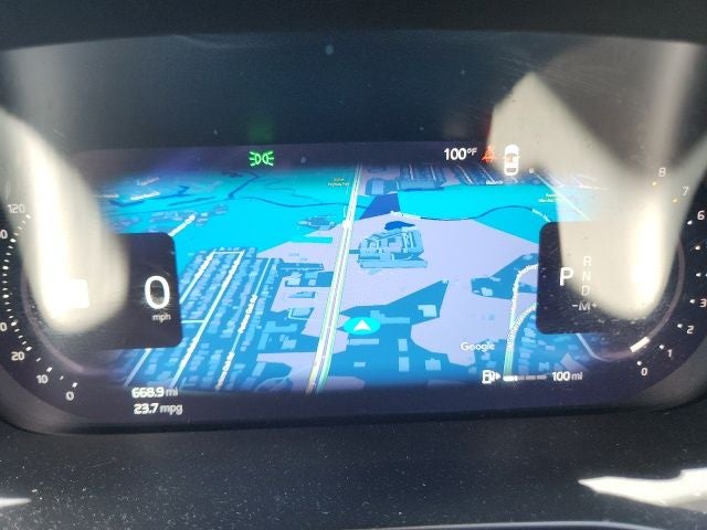 2023 Volvo XC40 B4 Plus Dark Theme