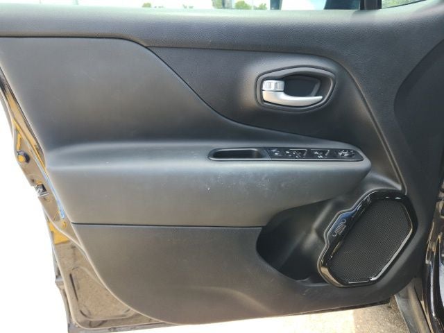2023 Jeep Renegade Altitude