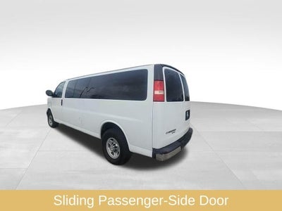 2016 Chevrolet Express 3500 LT Passenger