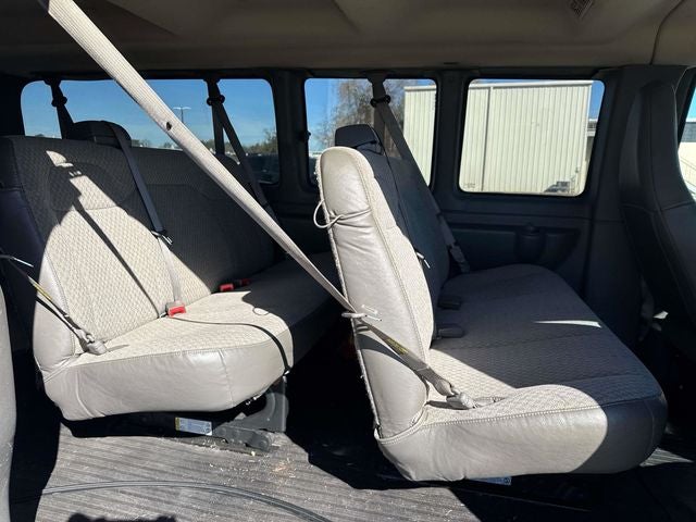2016 Chevrolet Express 3500 LT Passenger
