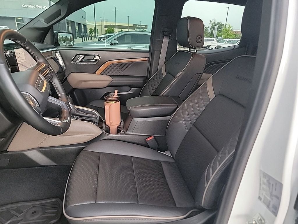 2025 GMC Canyon Denali